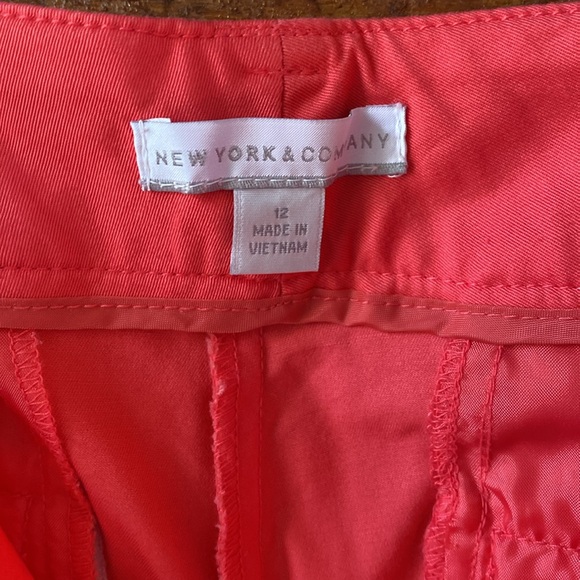 NY&C Women’s Capri Pant - Picture 4 of 7